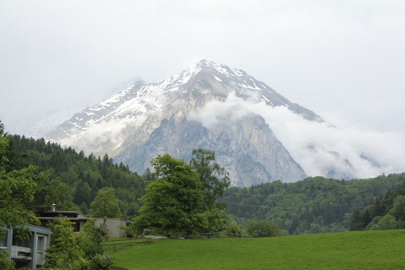 Европа. День#8: Швейцария, Мейринген, Каньон Реки Ааре и Рейхенбахский Водопад 